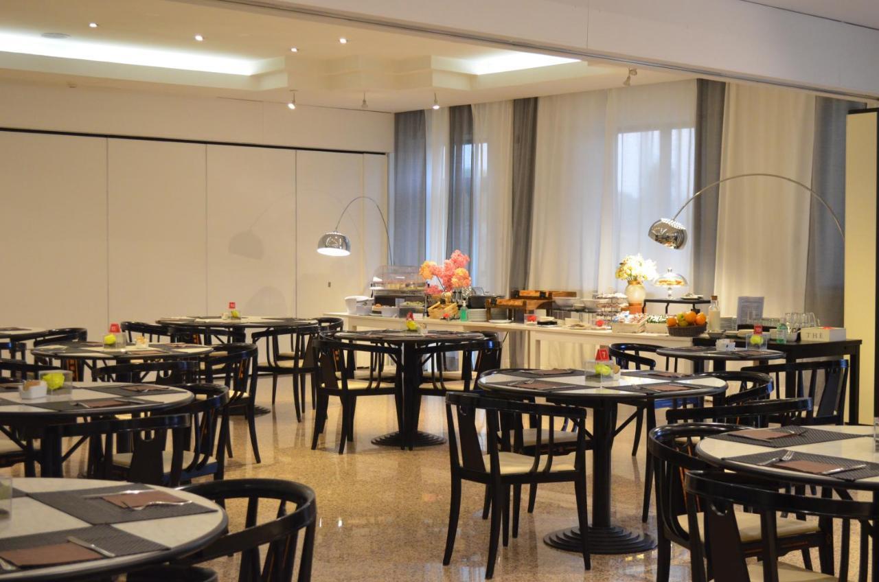 Hotel Diamante Corbetta Esterno foto