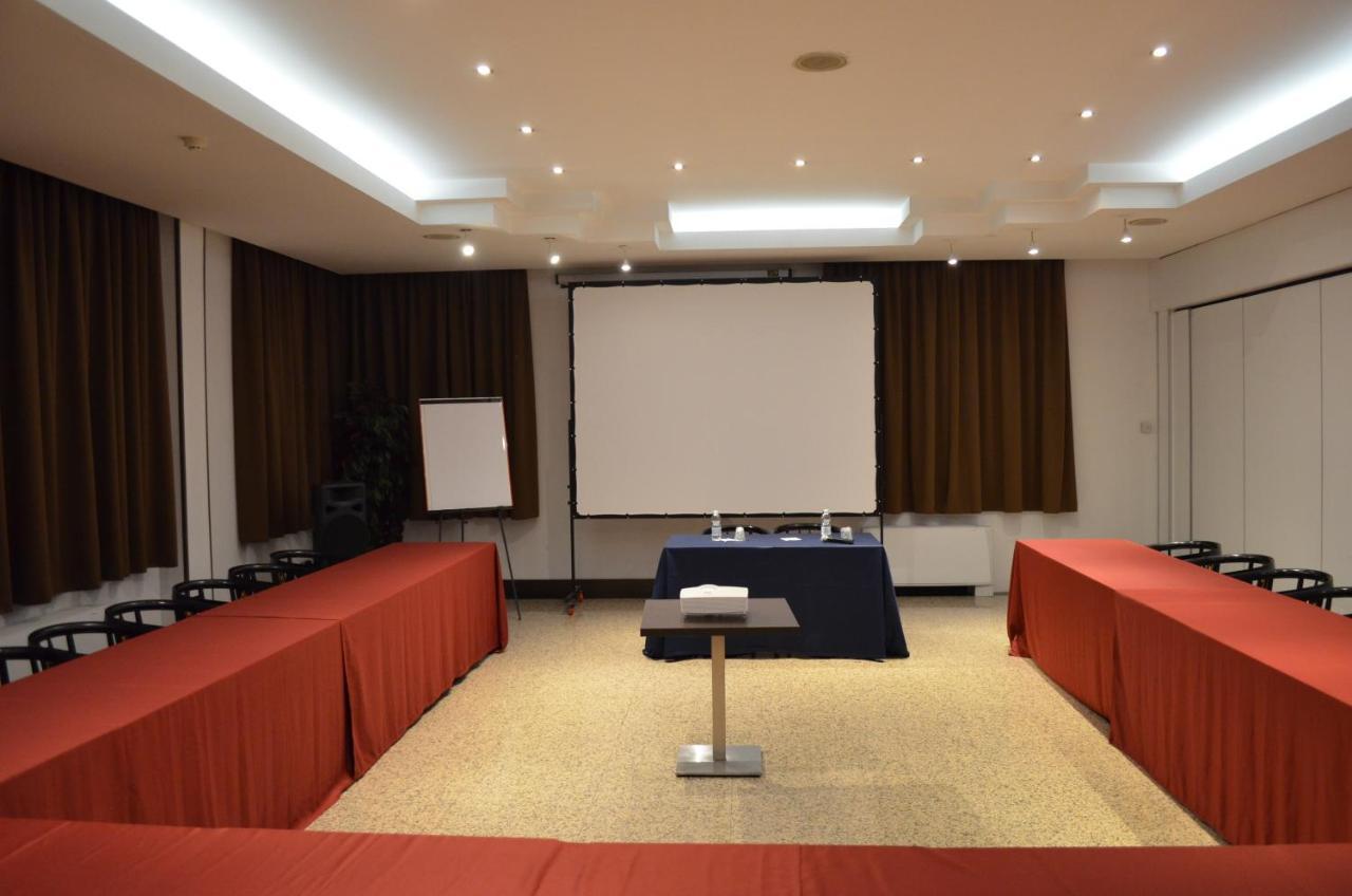 Hotel Diamante Corbetta Esterno foto