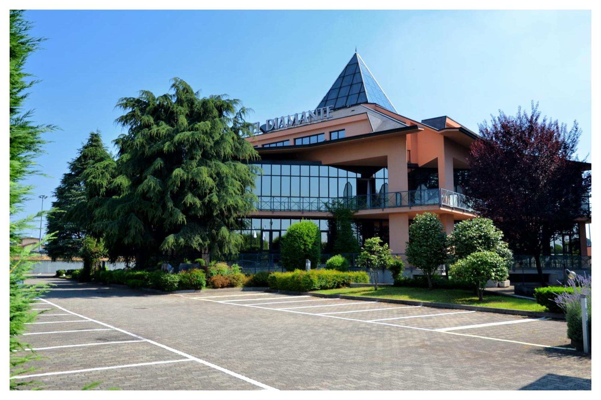 Hotel Diamante Corbetta Esterno foto