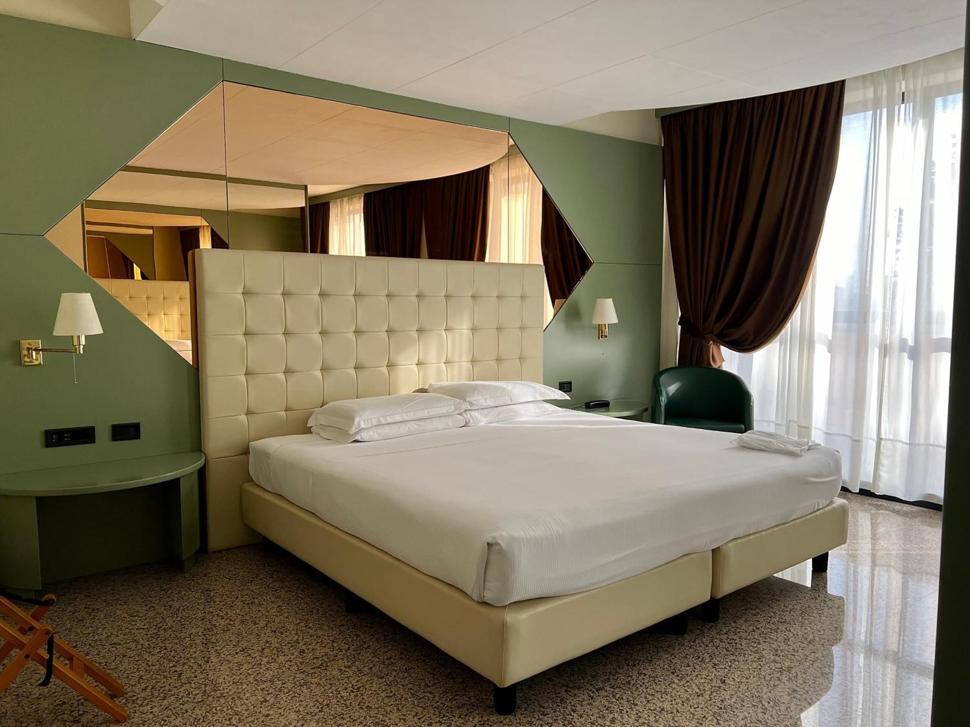 Hotel Diamante Corbetta Esterno foto