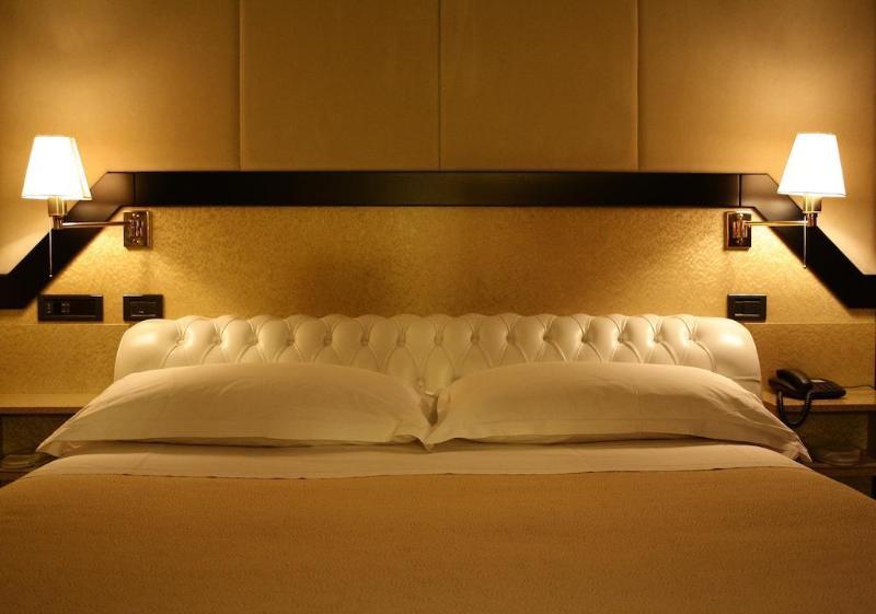 Hotel Diamante Corbetta Esterno foto